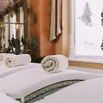 Montana Hotel 4*