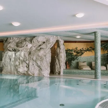 Hotel Montana