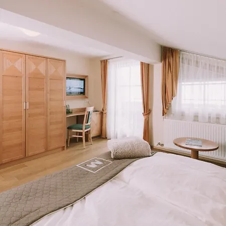 Montana Hotell