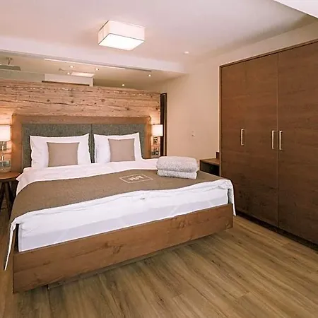 Hotel Montana