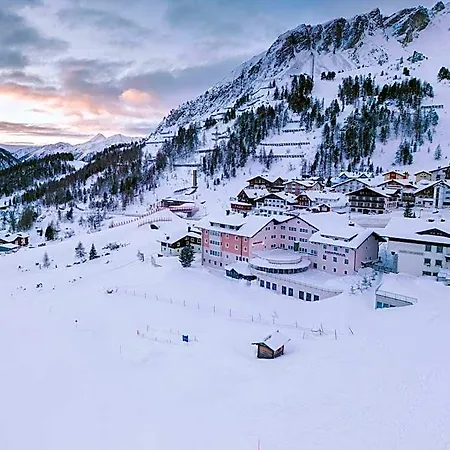 Hotel Montana 4*