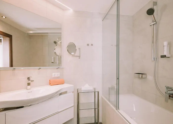 Montana Готель